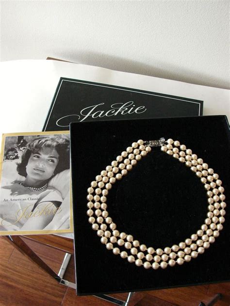 jackie's pearls franklin mint